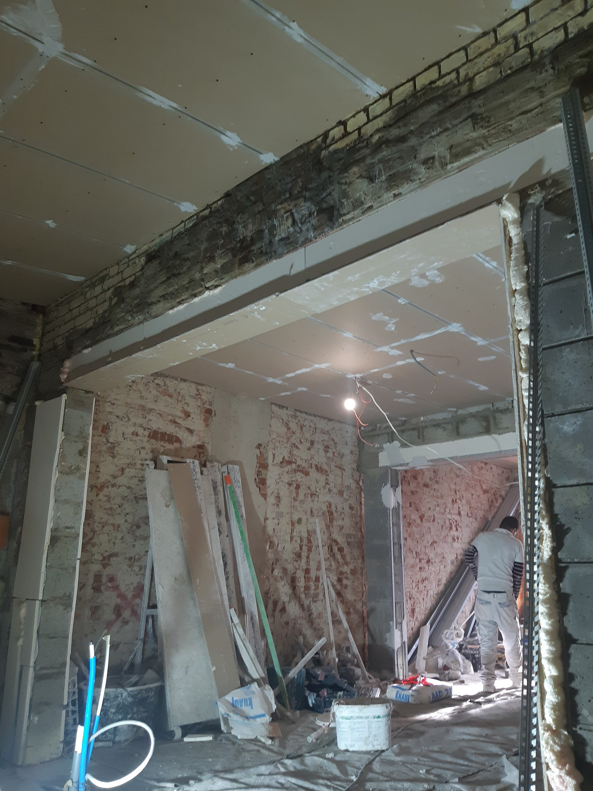 travaux-plafonnage-chantier